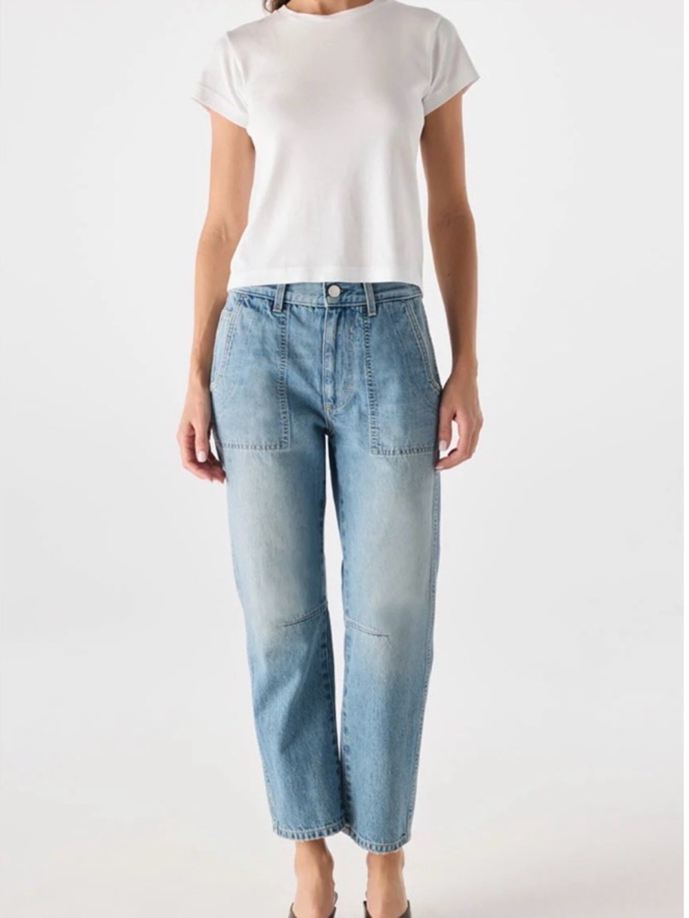 AMO Cate High Rise Relaxed Fit Crop in Pulse 26
